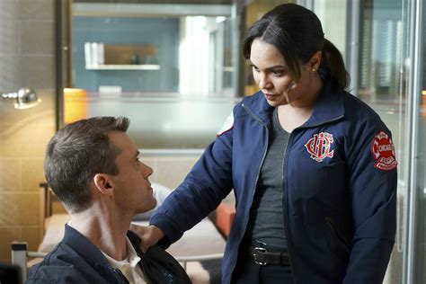 who is casey dating in chicago fire